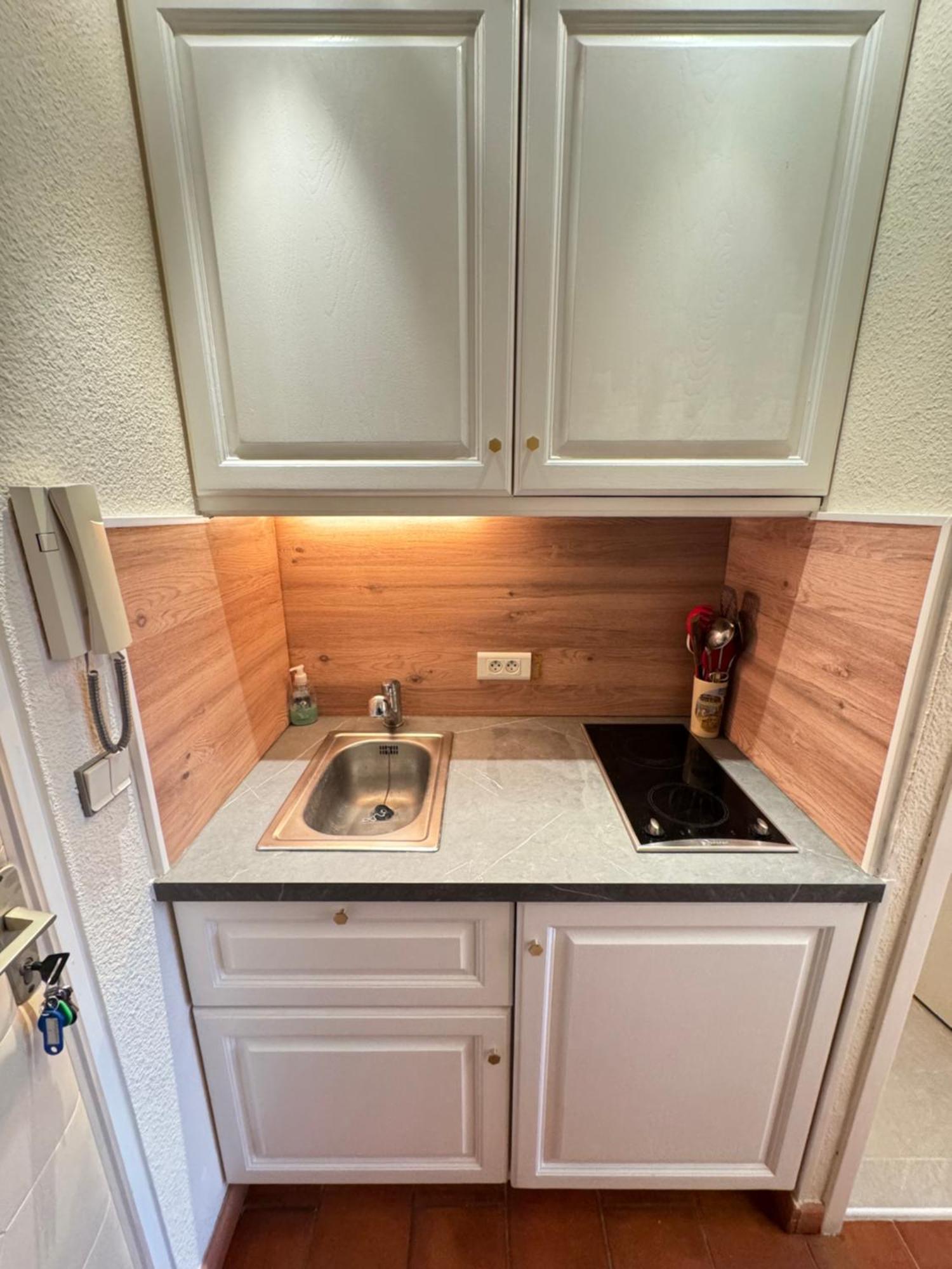 Studio Dans Residence, Piscine Lagon, Tennis Et Aire De Jeux Fréjus エクステリア 写真
